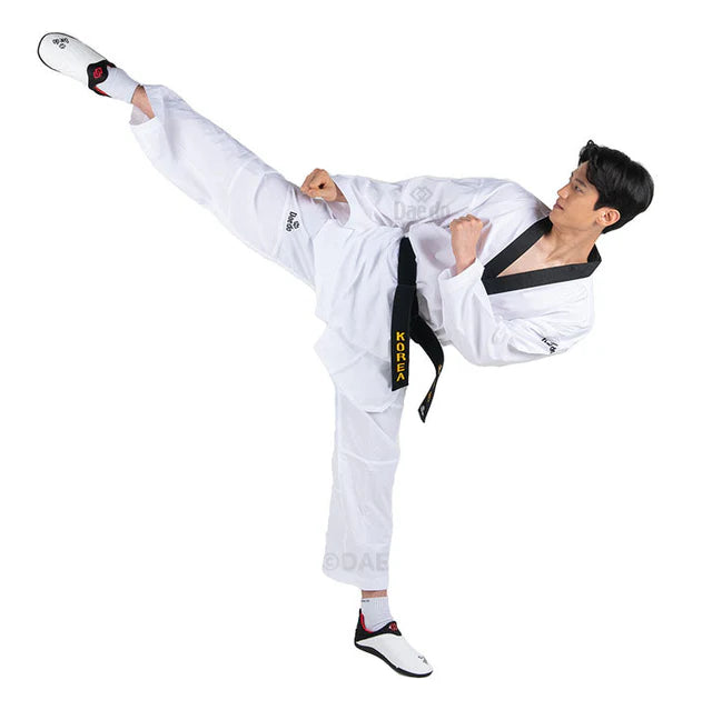 TAEKWO MOOTO EXTERA 7 (PRO) Kyorugi Uniform (S7) WT Taekwondo